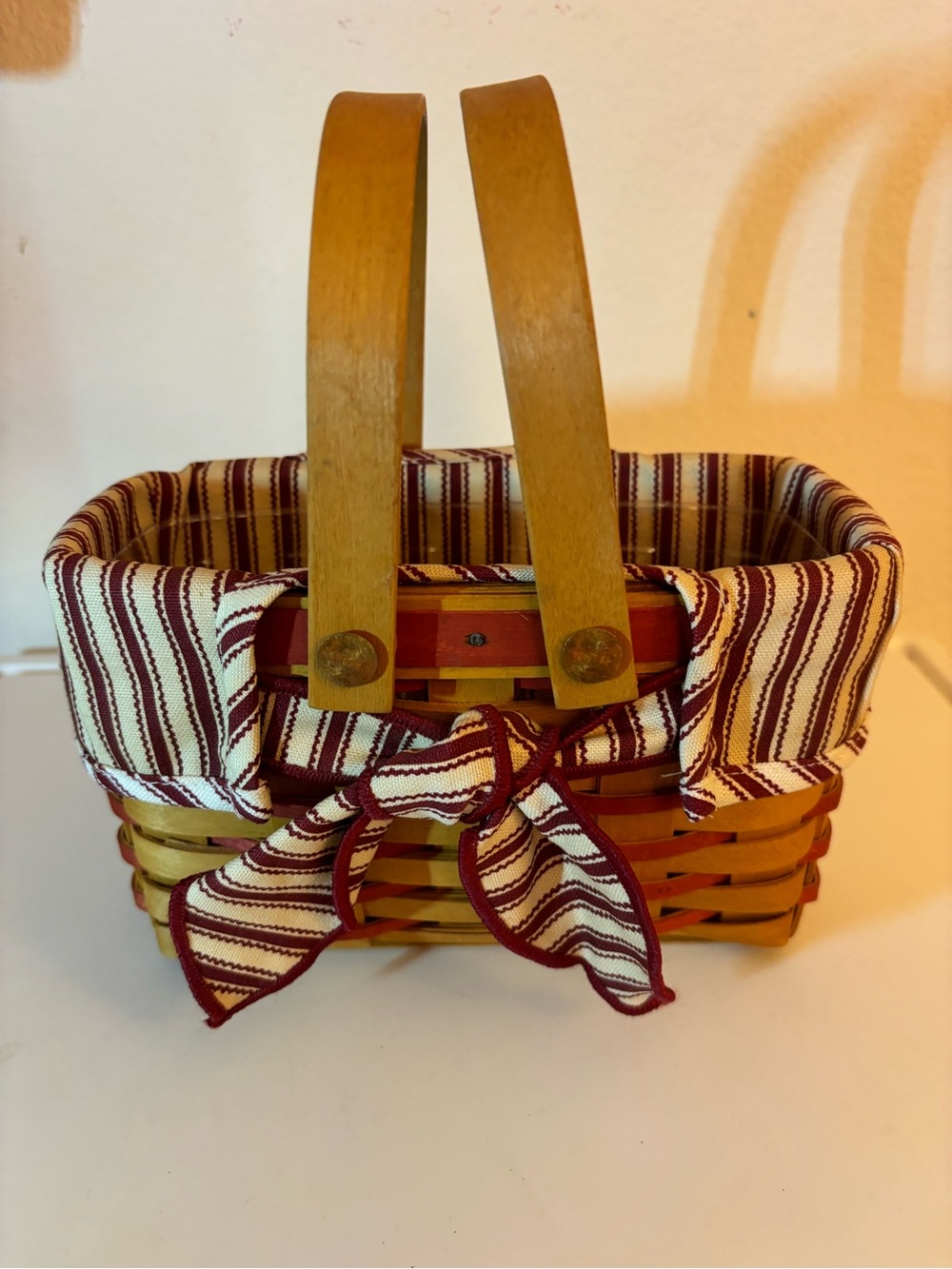 Longaberger 1998 Picture Perfect Basket, Fabric Liner & Plastic Protector